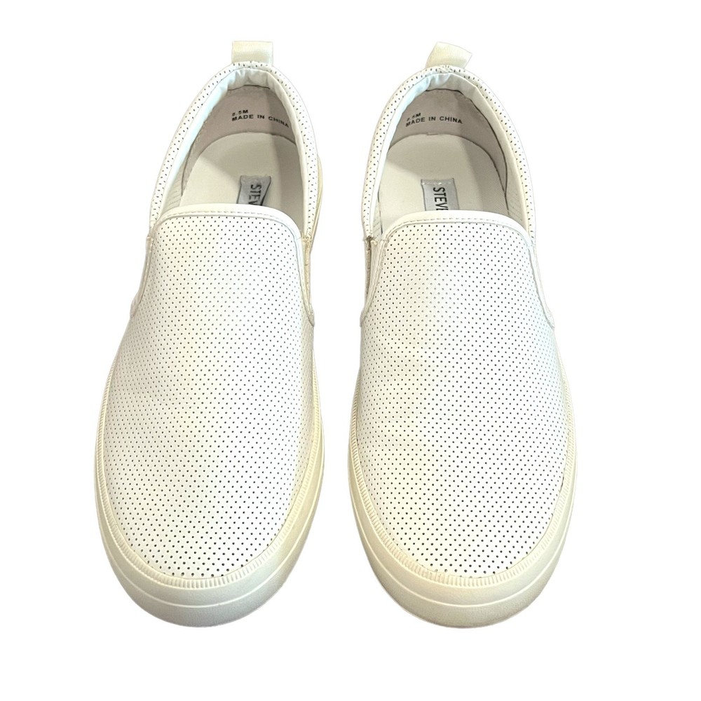 Steve Madden Slip On Sneakers Women’s Size 8.5